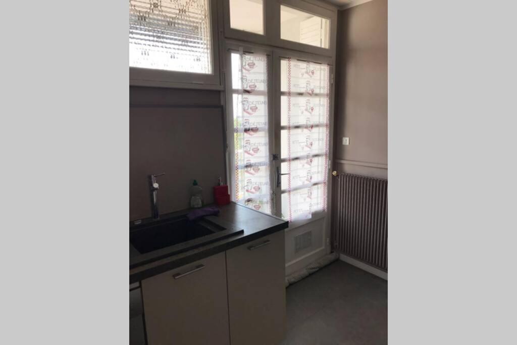 Bel Appartement Avec Vue Et Parking Prive Béziers Eksteriør bilde